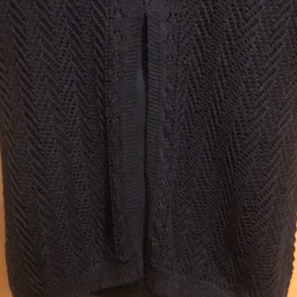 New Christopher & Banks Top - Picture 7 of 9